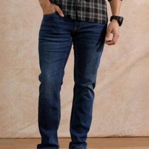 Men Straight Fit Mid Rise Blue Jeans