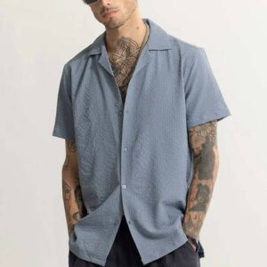 Men Regular Fit Solid Casual Shirt