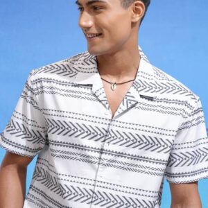 Men Relaxed Fit Fit Printed Cut Away Collar Casual Shir...