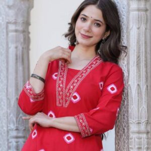 Women Printed Pure Cotton Straight Kurta