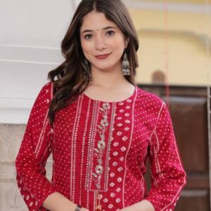 Women Embroidered Pure Cotton Straight Kurta