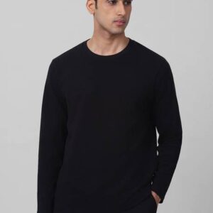 Men Solid Crew Neck Cotton Blend Black T-Shirt