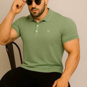 PATOIS Men Solid Polo Neck Polyester Green T-Shirt