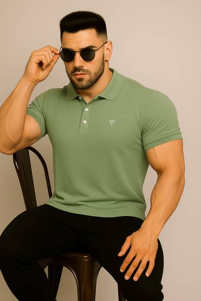 PATOIS Men Solid Polo Neck Polyester Green T-Shirt